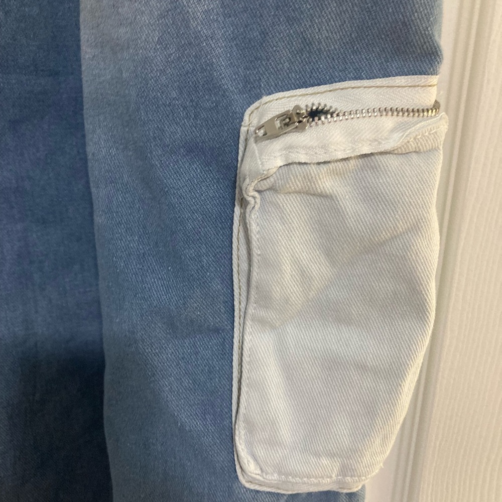 Nwt XPLUS women’s color block, wide leg jeans, three XL - Picture 6 of 16